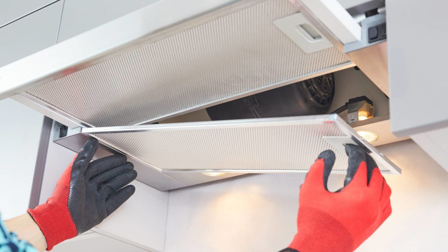 How to Install a Range Hood Vent Through Ceiling? (StepbyStep