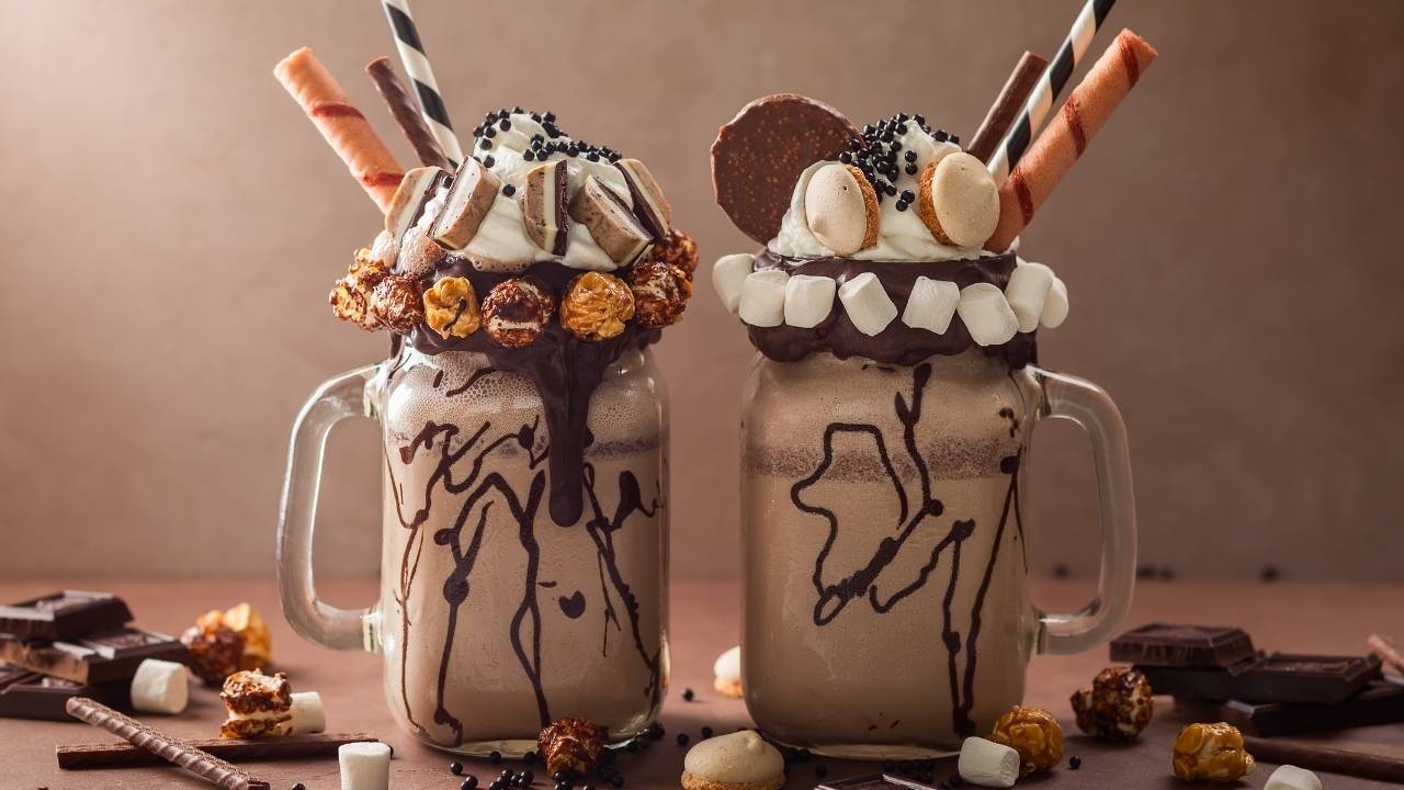 10 Best Blenders for Milkshakes 2022 (Buyer's Guide) Kitchenfeeds