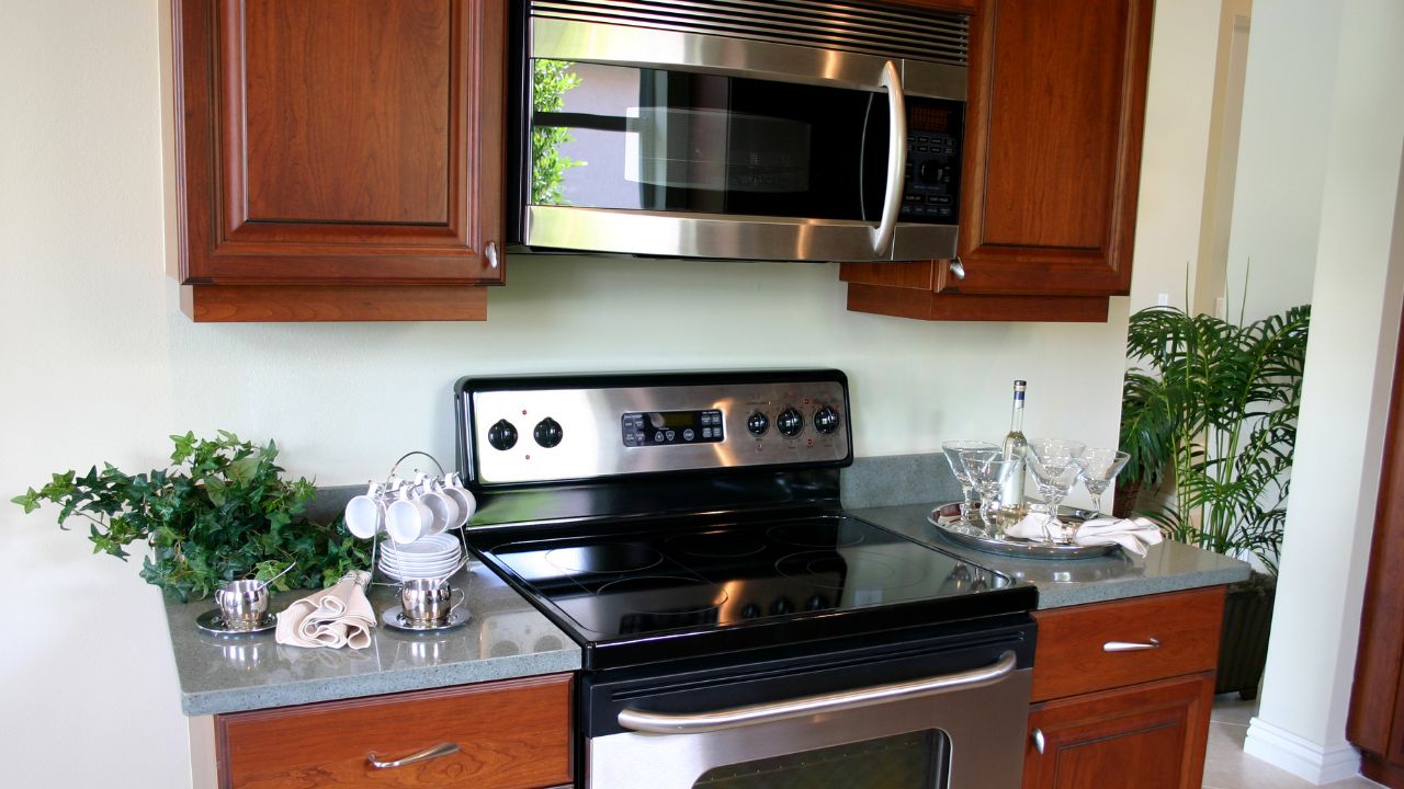 8 Best Over The Range Microwave Convection Oven Combo 2023 Kitchenfeeds