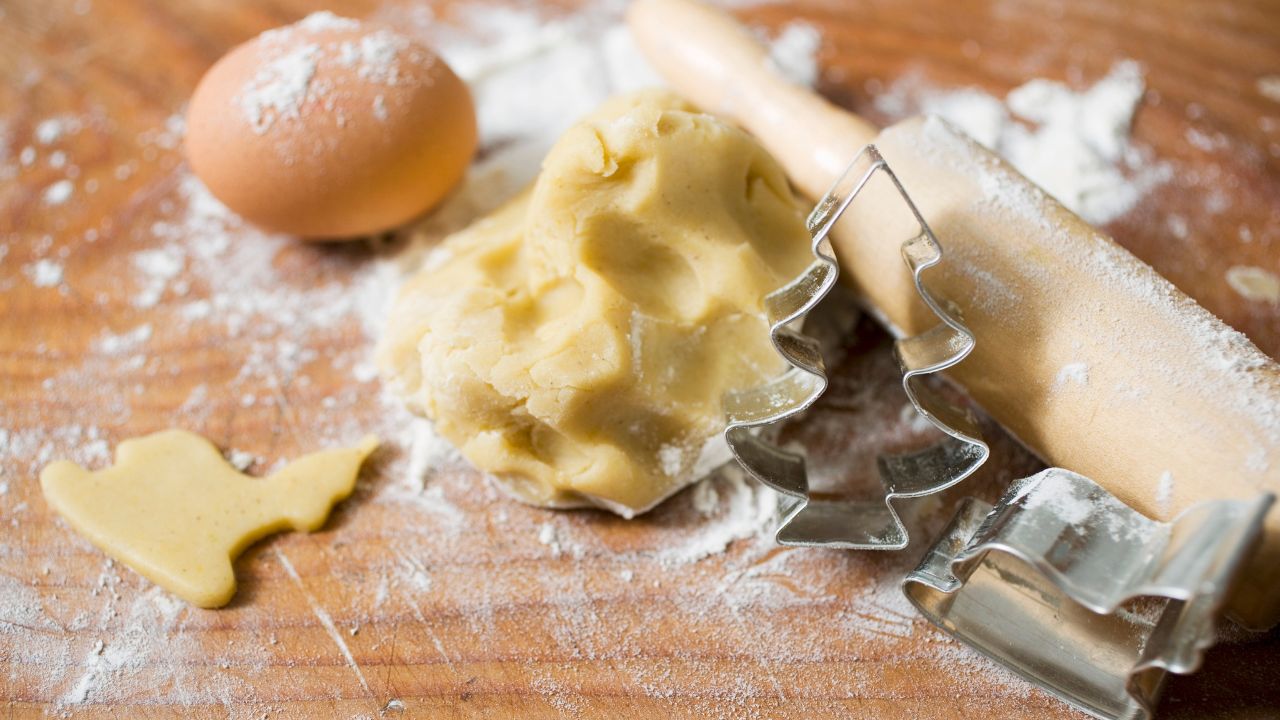 No Biscuit Cutter? Here Are 5 Biscuit Cutter Substitutes Kitchenfeeds